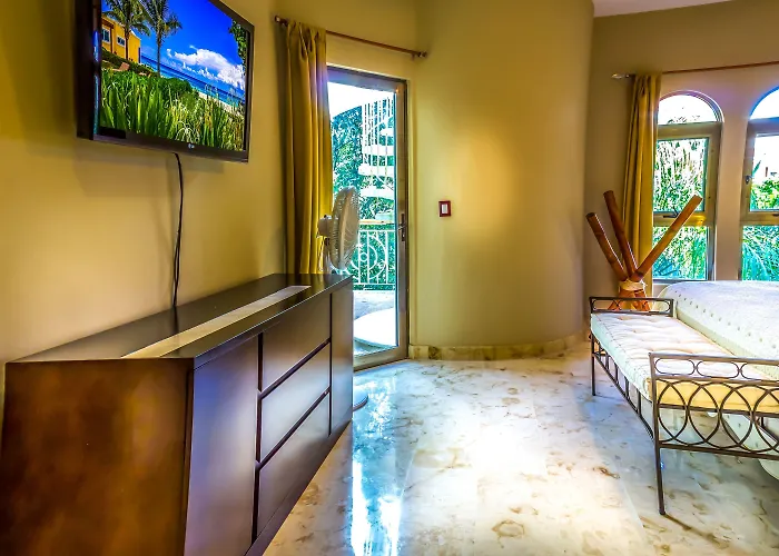 Paseo Del Sol By Royal * Playa del Carmen